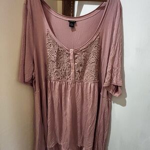 Torrid Lace Appliqué top